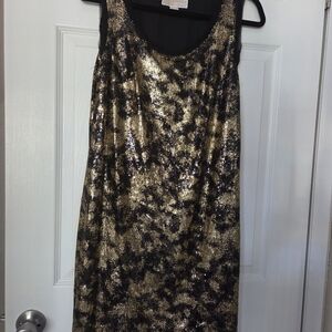 Elegant Black and Gold Sequin Dress